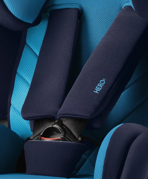 RECARO Young Sport Hero Carbon Black fotelik samochodowy 9-36kg